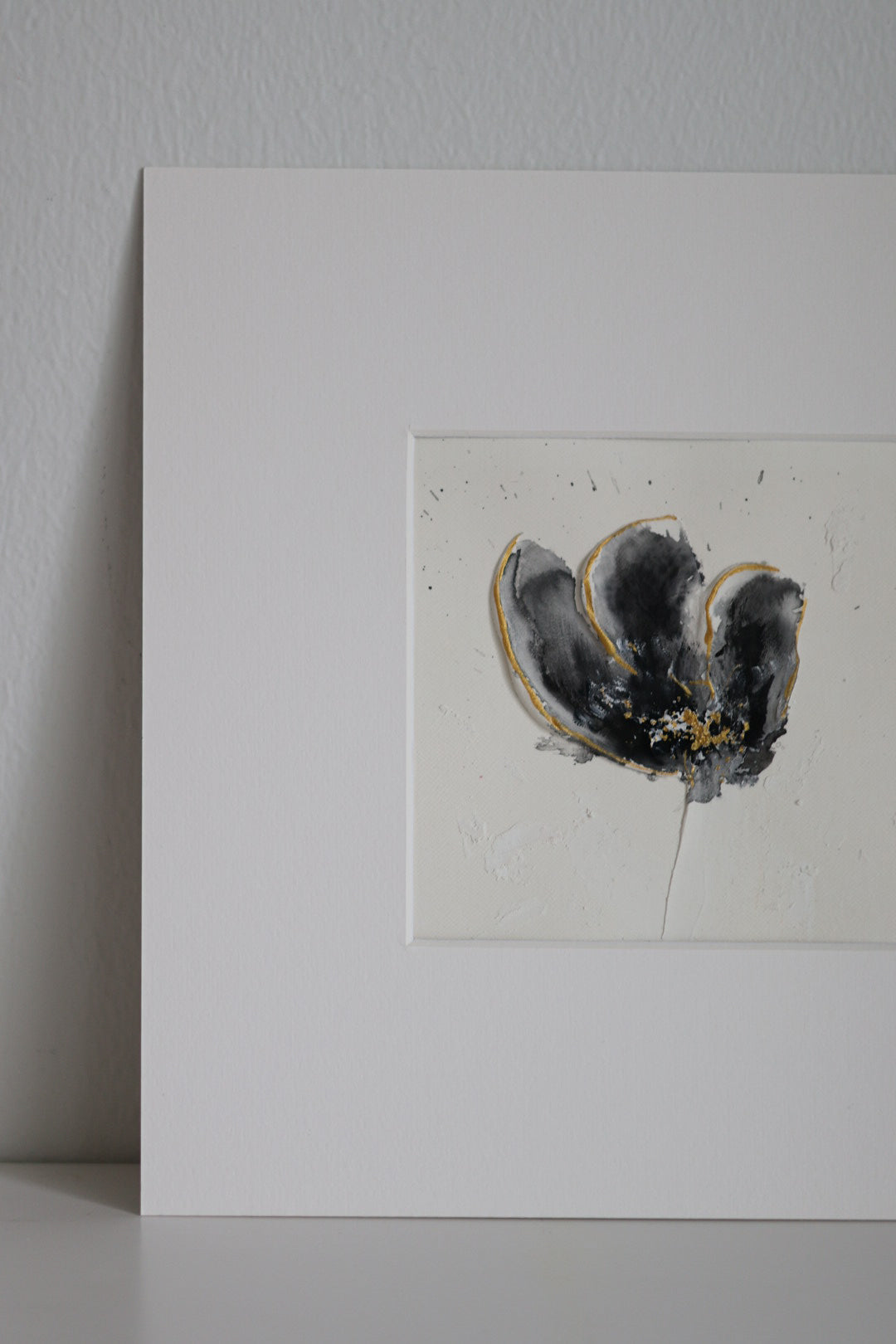 Textured mini flower II 25x25cm